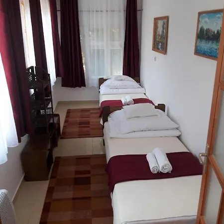 Eszter Vendeghaz Apartment Tiszafured