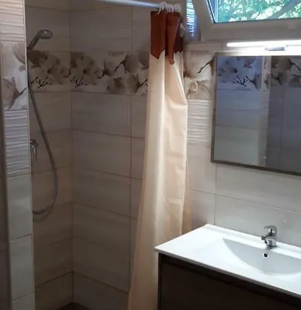 Eszter Vendeghaz Apartment